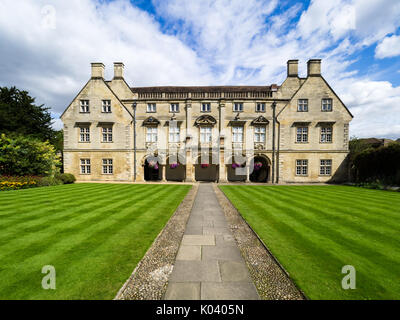 Die Pepys Bibliothek in Magdalene College, Universität Cambridge. Irgendwann nach 1700 zwar vermutlich ab 1640 geplant. Stockfoto