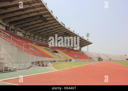 CHIANG MAI, THAILAND ZUM 6. MAI 2015: 700 Chiangmai Jubiläum Stadion. 1995 baute die Südostasiatischen Spiele zu hosten und 700 A zu gedenken. Stockfoto