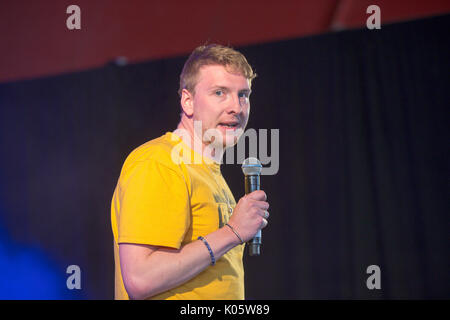 Schauspieler Jo Lycett im Hylands Park, Chelmsford, Essex am Sonntag, August an diesen Jahren V Festival 20. Stockfoto