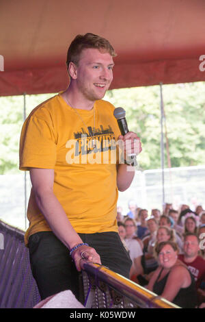 Schauspieler Jo Lycett im Hylands Park, Chelmsford, Essex am Sonntag, August an diesen Jahren V Festival 20. Stockfoto