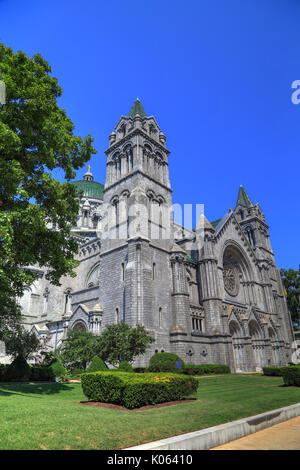 St. Louis, Missouri, USA - 18. August 2017: Der Dom der Basilika von Saint Louis auf Lindell Boulevard in St. Louis, Missouri. Stockfoto
