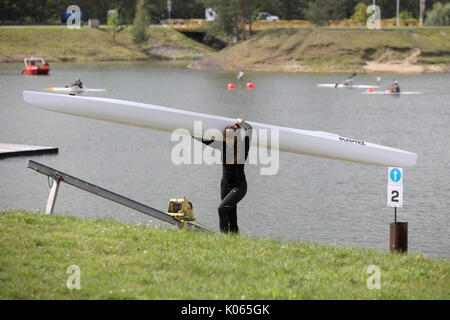 Racice, Tschechische Republik. 21 Aug, 2017. Die Atmosphäre in Racice Areal vor der 2017 ICF Canoe Sprint Wm Racice, Tschechische Republik am Montag, 21. August 2017. Credit: Ondrej Hajek/CTK Photo/Alamy leben Nachrichten Stockfoto