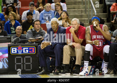 Head Coach Julius Erving Tri Team Woche neun grossen 3 drei - an - drei Basketball League KeyArena August 20,2017 Seattle, Washington. Stockfoto