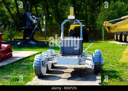 Eine Ausstellung der Sowjetischen Roboter, die die Trümmer nach dem Unfall im Kernkraftwerk Tschernobyl behandelt. Folgen der Tschernobyl nucle Stockfoto