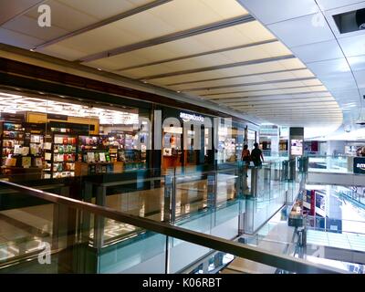 Amazon Bücher in den Geschäften am Columbus Circle New York, NY, USA. Stockfoto