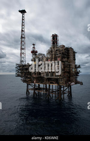 Die BP Miller, Nordsee Öl- und Gasplattformen. Credit: LEE RAMSDEN/ALAMY Stockfoto