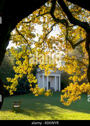 Europa, Großbritannien, England, London, Kew Gardens, Bellona Tempel Stockfoto