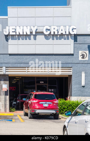 Äußere storefront einer Niederlassung von Jenny Craig, ein Gewichtverlust System und Programm. Norman, Oklahoma, USA. Stockfoto