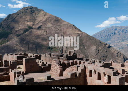 Tempel der Sonne in der alten Inka Beilegung von Pisac, heiliges Tal, Peru. Stockfoto