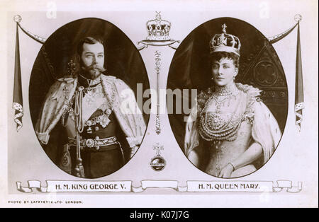 Postkarte mit Krönungsgeschenk – König George V. und Königin Mary Stockfoto