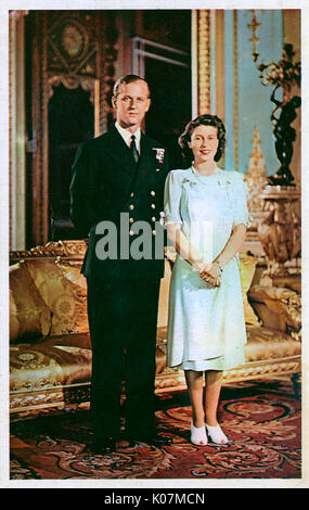 Eine der Offiziellen engagement Fotografien der Bekanntgabe der Verlobung der Prinzessin Elizabeth (später Königin Elizabeth II) (1926 - zu gedenken) an Philip Mountbatten (später Prinz Philip, Herzog von Edinburgh) (1921-) Am 9. Juli 1947 im Buckingham Palace, London. Datum: 1947 Stockfoto