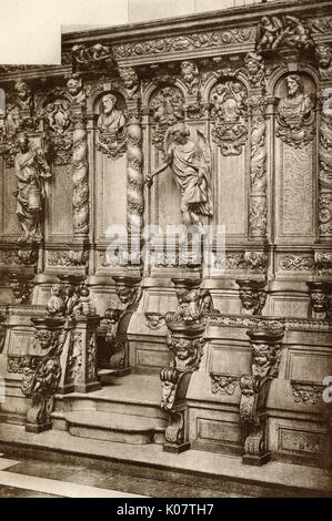 Holzstände in der Hauptkirche, Vilvorde, Belgien Stockfoto