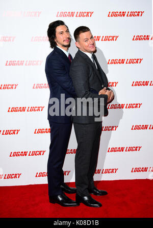 Adam Treiber (links) und Channing Tatum Teilnahme an der Logan Lucky UK Premiere auf der Vue West End in Leicester Square, London statt. Stockfoto