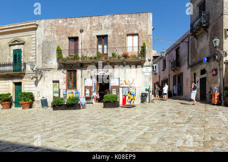 Erice (Trapani) - Piazza della Loggia Stockfoto