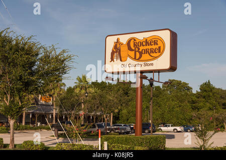 Cracker Barrel Old Country Store Restaurant Leesburg, Florida USA Stockfoto