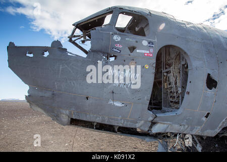 DC3 Flugzeug Wrack auf Solheimasandur floodplane im Süden Islands Stockfoto