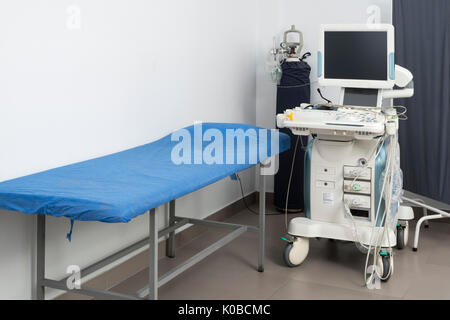 Medizinische Ultraschallgerät im Krankenhaus Stockfoto