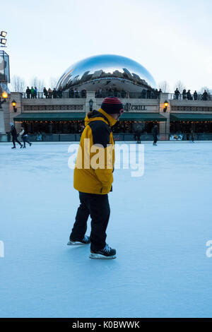 Cloudgate Skulptur/Bean (Anish Kapoor), Millennium Park, Chicago, Illinois, USA Stockfoto