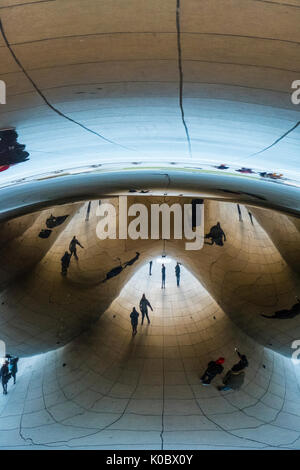 Cloudgate Skulptur/Bean (Anish Kapoor), Millennium Park, Chicago, Illinois, USA Stockfoto