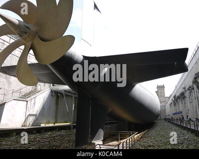 Propeller von Le Redoutable, ersten französischen Atom-U-Boot mit ballistischen Raketen und Raketenwerfer in Cherbourg, Frankreich Stockfoto