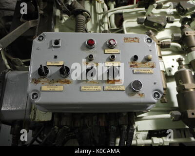 Control Panel an Bord von Le Redoutable, ersten französischen Atom-U-Boot mit ballistischen Raketen und Raketenwerfer in Cherbourg, Frankreich Stockfoto