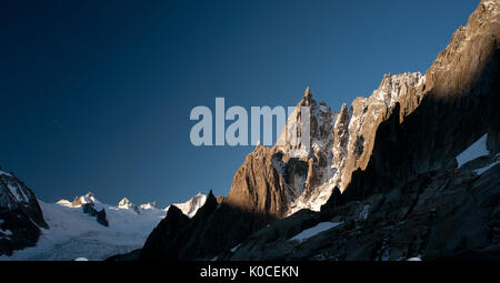 Dent du Requin, Aiguilles de Chamonix, Sommer, Chamonix Mont Blanc, Rhone Alpes Frankreich. Westeuropa. Stockfoto