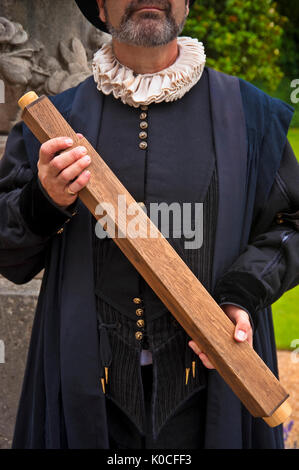 Eine "bestmögliche Schätzung" Wiedergabe Der 6-facher Vergrößerung 'Dutch Trunke" Teleskop von Thomas Hariot 1609 gebaut Stockfoto