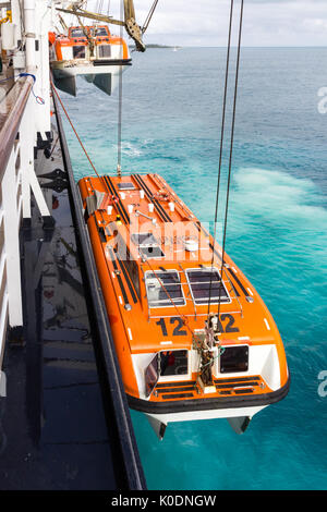 Ausschreibung von der Holland America Line Kreuzfahrtschiffe Oosterdam abgesenkt Stockfoto