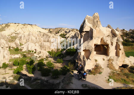 Typische Landschaft von Kappadokien. Tal von Göreme, Türkei. Stockfoto