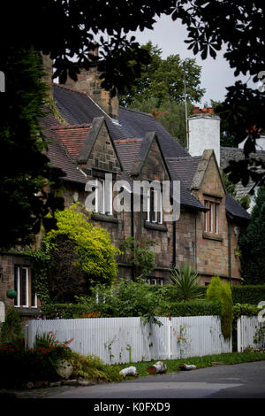 Der Salford malerischen Hahndorf Grün in Manchester früher Worsley Yard und industriellen Bereich, Tudor Häuser und Denkmal für Francis, 3. Herzog von Brücke Stockfoto