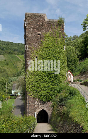 Der viereckige Turm, Zell, Mosel, Rheinland-Pfalz, Deutschland Stockfoto