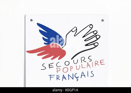 Grenoble, Frankreich - 25. Juni 2017: Der Secours Populaire Francais oder Französischen beliebten Relief, Französisch ist eine gemeinnützige Organisation zur Bekämpfung von p gewidmet Stockfoto