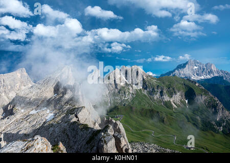 Nuvolau, Dolomiten, Venetien, Italien. Die Dolomiten nach dem Sturm. Stockfoto