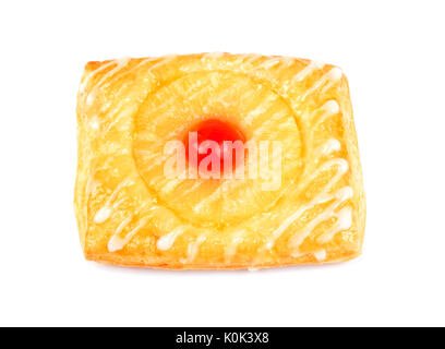 Dänische Obst Gebäck isoliert auf Weiss, Ananaskuchen Stockfoto