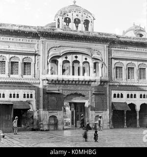 Alte vintage Laterne Folie von Golden Temple, Amritsar, Punjab, Indien, Asien, 1800 s Stockfoto