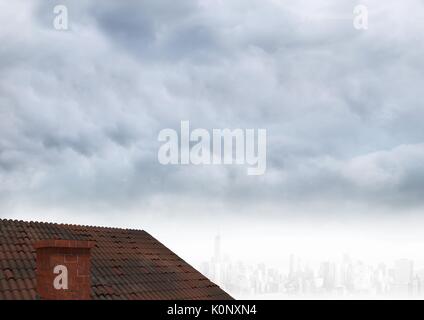Digital composite von Dach mit Kamin und trübe Stadt Stockfoto