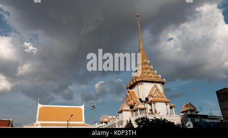 Königlicher Tempel Sukhothal Stil Golden Buddha Wat Traimit Chinatown Yaowarat Road Bangkok Thailand Phra Phuttha Maha Suwana Patimakon Stockfoto