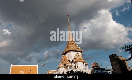 Königlicher Tempel Sukhothal Stil Golden Buddha Wat Traimit Chinatown Yaowarat Road Bangkok Thailand Phra Phuttha Maha Suwana Patimakon Stockfoto