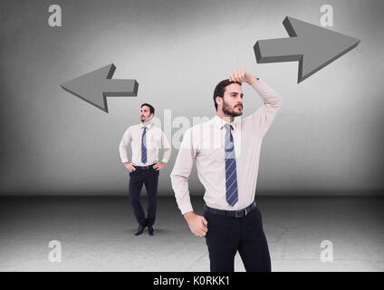 Digital composite der linken oder rechten Pfeiltasten mit Unternehmer suchen in entgegengesetzte Richtungen Stockfoto