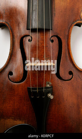 Viola mit Quint' f Löcher, näher unten als oben. Stockfoto