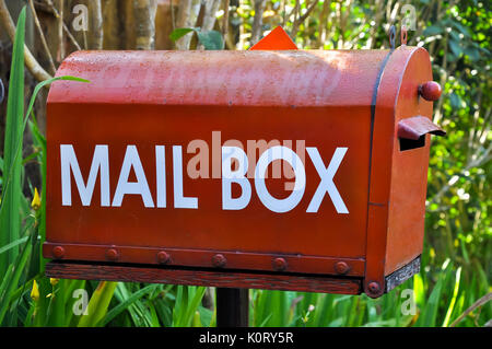 Eine ländliche Briefkasten oder RMB ist eine künstliche Adresse, die von der Australischen Post erstellt wird Mail zu einem ländlichen oder abgelegenen Ort zu liefern. Stockfoto