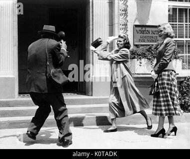 BETSY DRAKE JEDES MÄDCHEN SOLLTE VERHEIRATET (1948) Stockfoto