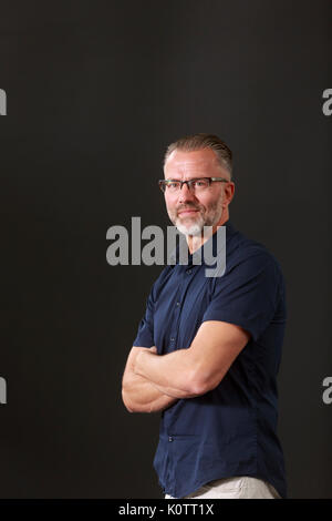 Edinburgh, Schottland, Großbritannien. 23 Aug, 2017. Tag 12 Edinburgh International Book Festival. Bild: Thomas Enger, norwegischer Schriftsteller. Credit: Pako Mera/Alamy leben Nachrichten Stockfoto