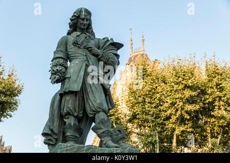 Ein Denkmal für Pierre-Paul Riquet, Ingenieur und Kanal-builder verantwortlich für den Bau des Canal du Midi, in seiner Heimatstadt von Beziers, Frankreich Stockfoto