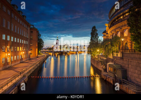 Stockholm. Stadtbild das Bild der Altstadt von Stockholm, Schweden während des Sonnenuntergangs. Stockfoto