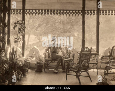 Adolf de Meyer Self Portrait in Indien 1900 Stockfoto