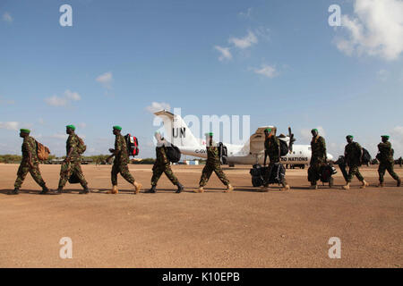 Die Amisom KDF-Truppen in Kismayo, Rotation 015.jpg (15795423000) Stockfoto