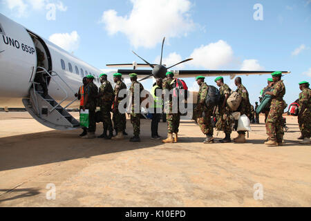 Die Amisom KDF-Truppen in Kismayo, Rotation 018.jpg (15956936586) Stockfoto