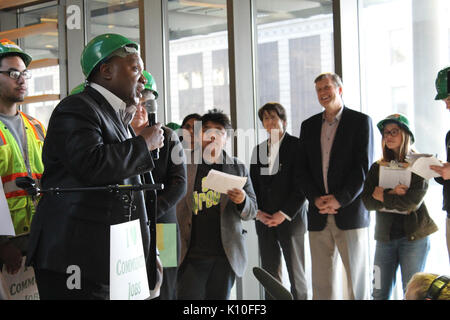 Die Befürworter sprechen, um die Bedeutung der Priorität (16389731941) Stockfoto