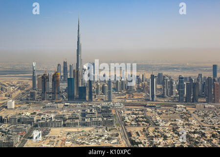 Skyline von Dubai Burj Khalifa hochhaus Luftbild Fotografie VAE Stockfoto